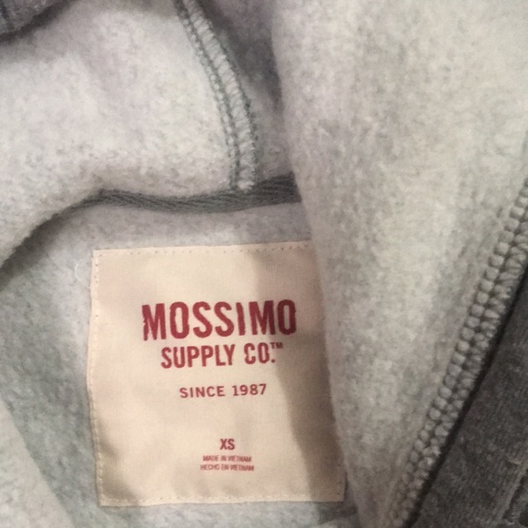 Gray distressed hooded hoodie sweatshirt - Picture 2 of 3